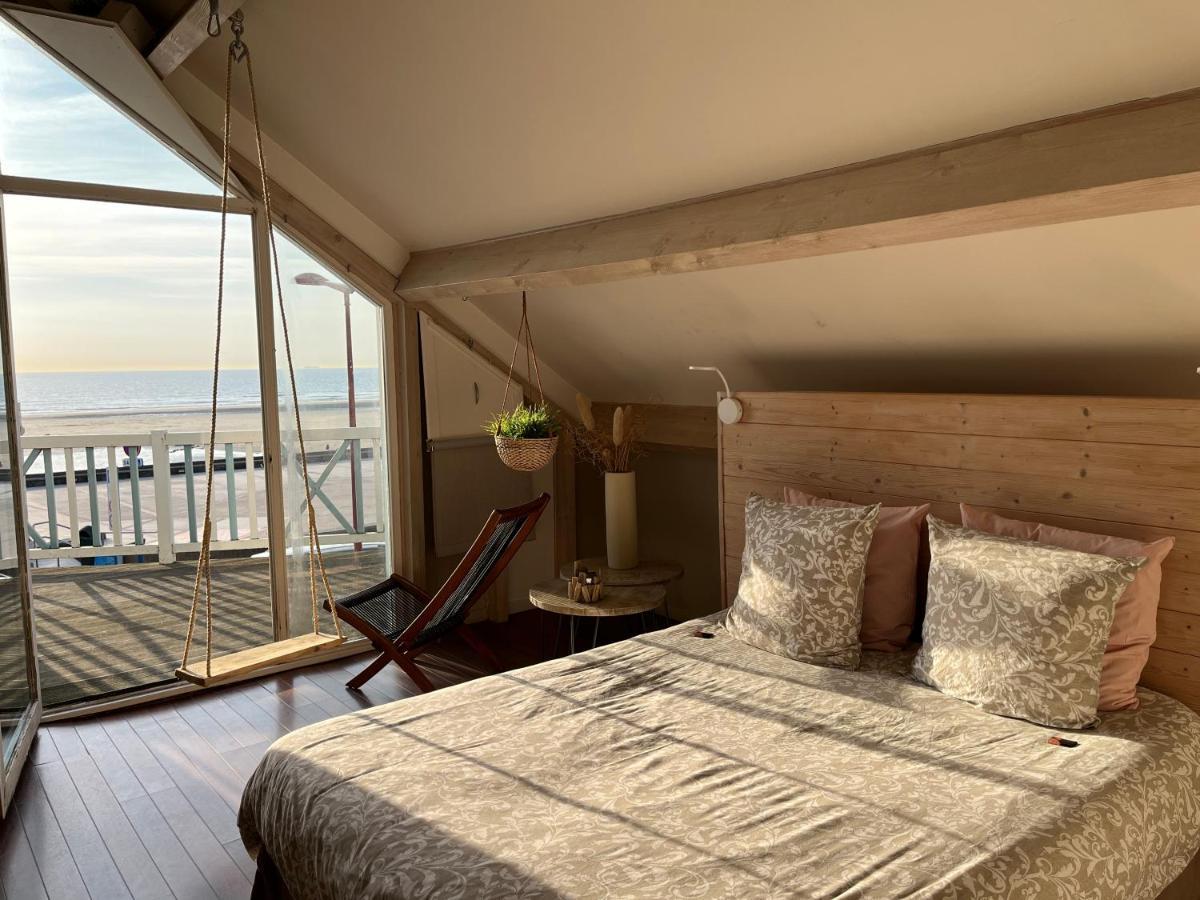 Villa Tremail - La Plage Au Pied De Votre Chambre Wimereux Bagian luar foto