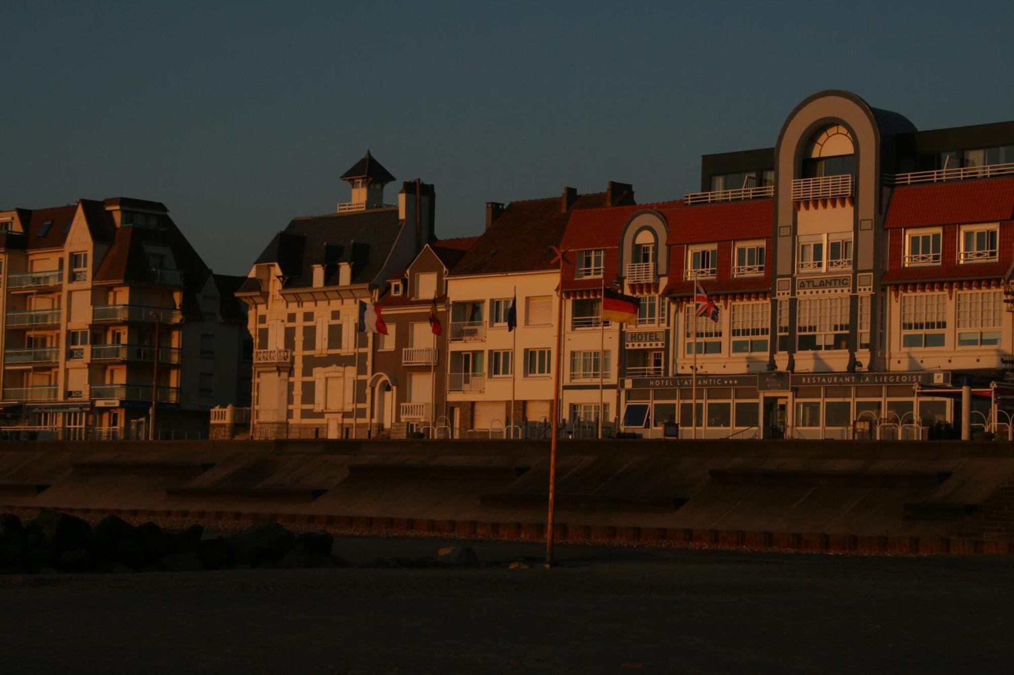 Villa Tremail - La Plage Au Pied De Votre Chambre Wimereux Bagian luar foto